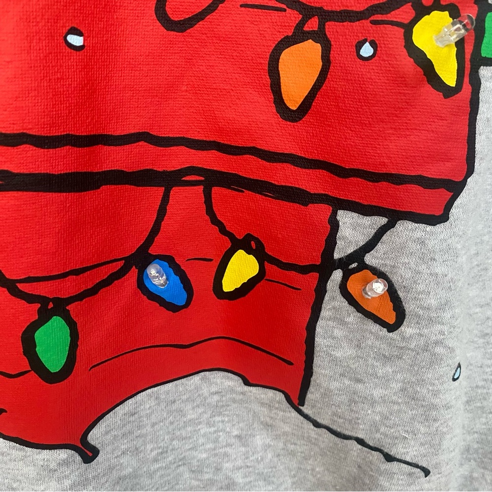 Snoopy & Woodstock Christmas Sweatshirt Small Holiday Fun & Festive - Picture 4 of 7
